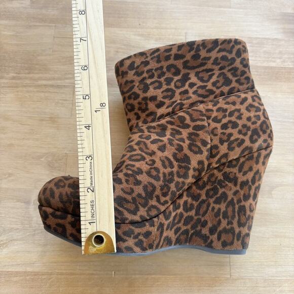 GIANNI BINI Womens Size 8M Leopard Suede Slouch Ankle Platform Wedge Bootie Read - Picture 11 of 11
